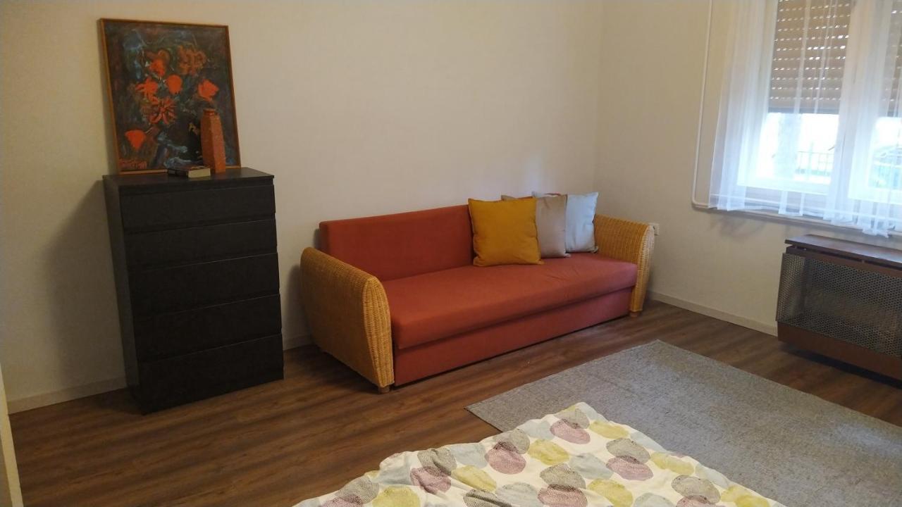 Tulipan Vendeghaz Apartment Siófok Exterior foto
